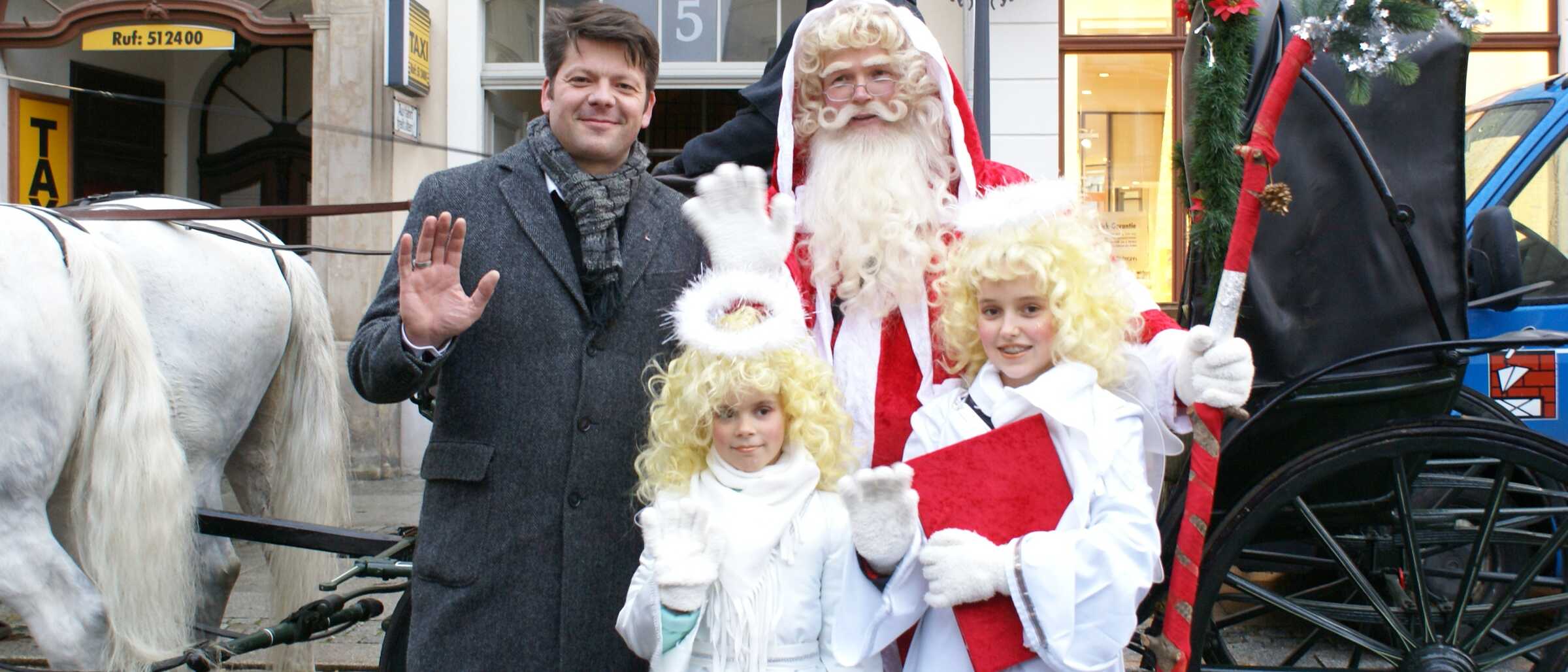 Der Weihnachtsmann in Zittau sucht Verstärkung